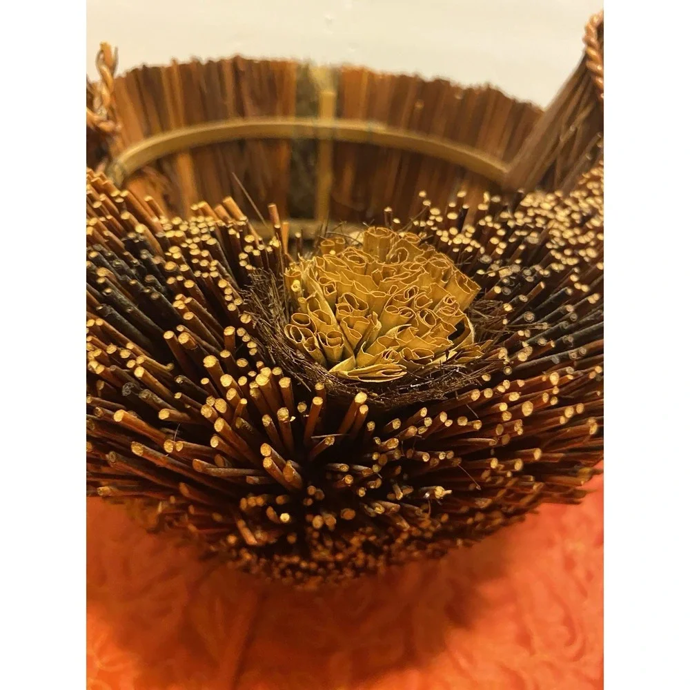 Vintage Handmade Pine Needle Basket‎ Medium Decorative Straw Dark Light Folk Art